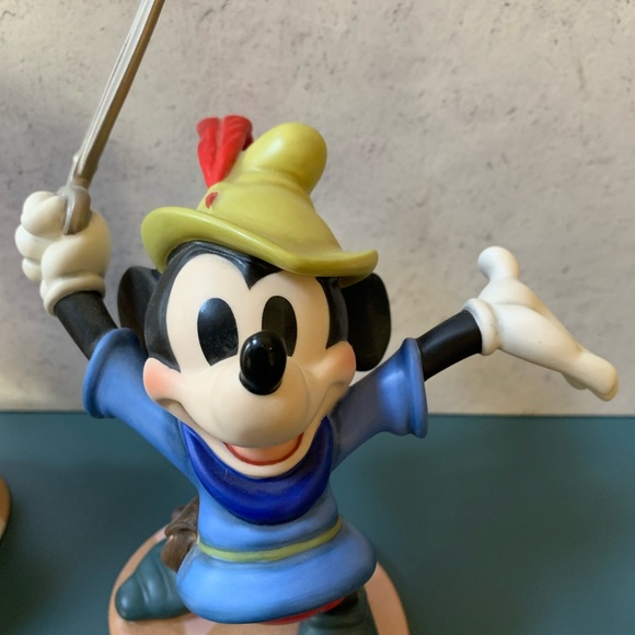 WDCC Brave Little Taylor Mickey Mouse and Princess Minnie - Picture 6 of 12